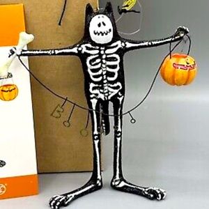 Super cute Department 56 Boney Cat Brother Krinkles Halloween Ornament